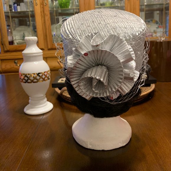 Hat - Picture 3 of 4